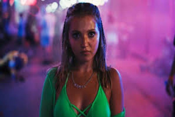 Mia McKenna-Bruce: Rising British Star Redefining Modern Screen Acting