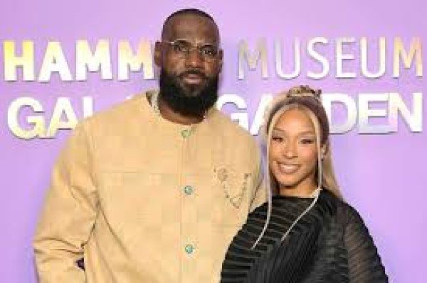 Savannah James